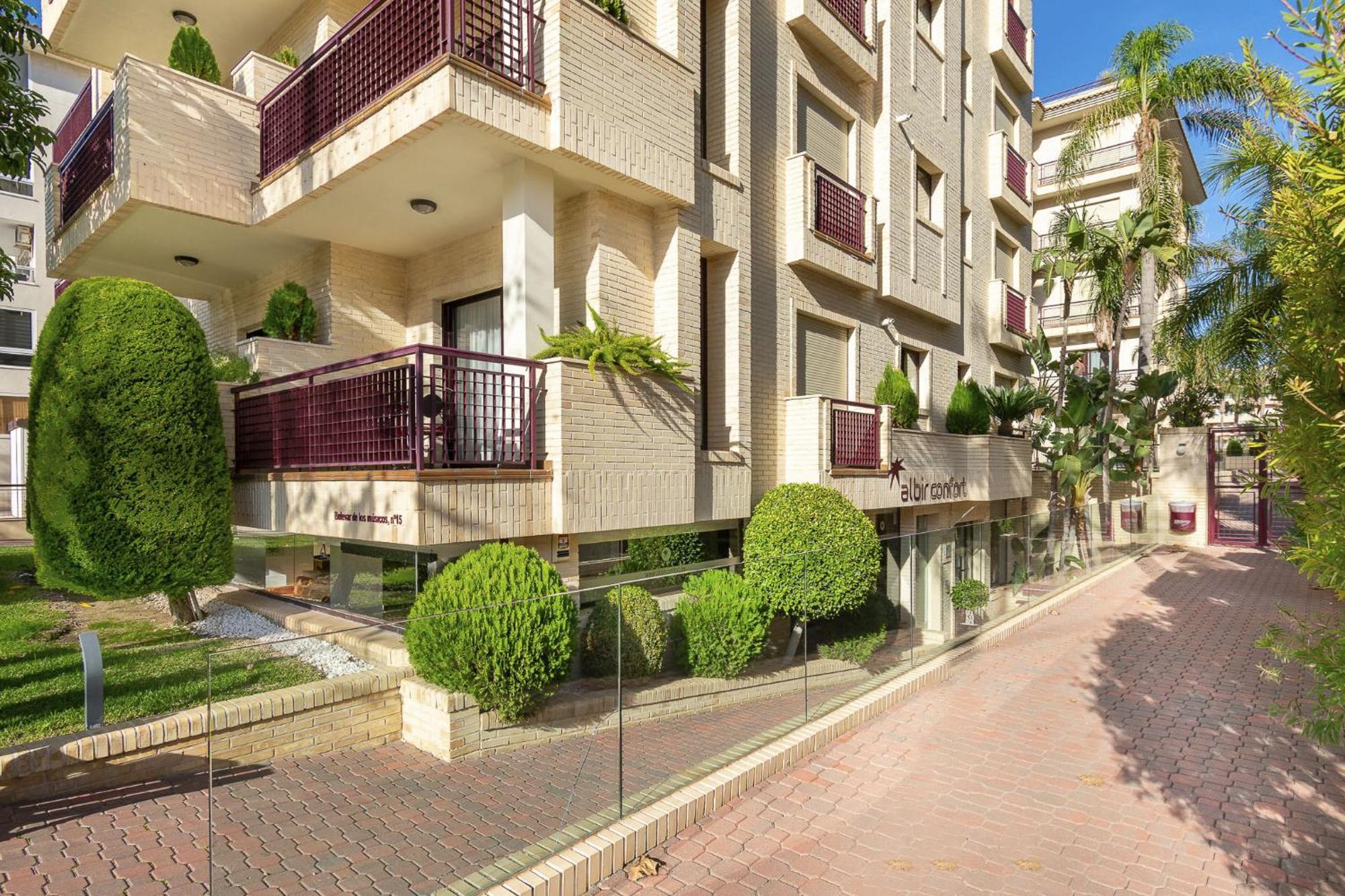 Apartamentos Albir Confort - Avenida 1 Dorm 阿尔比尔 外观 照片