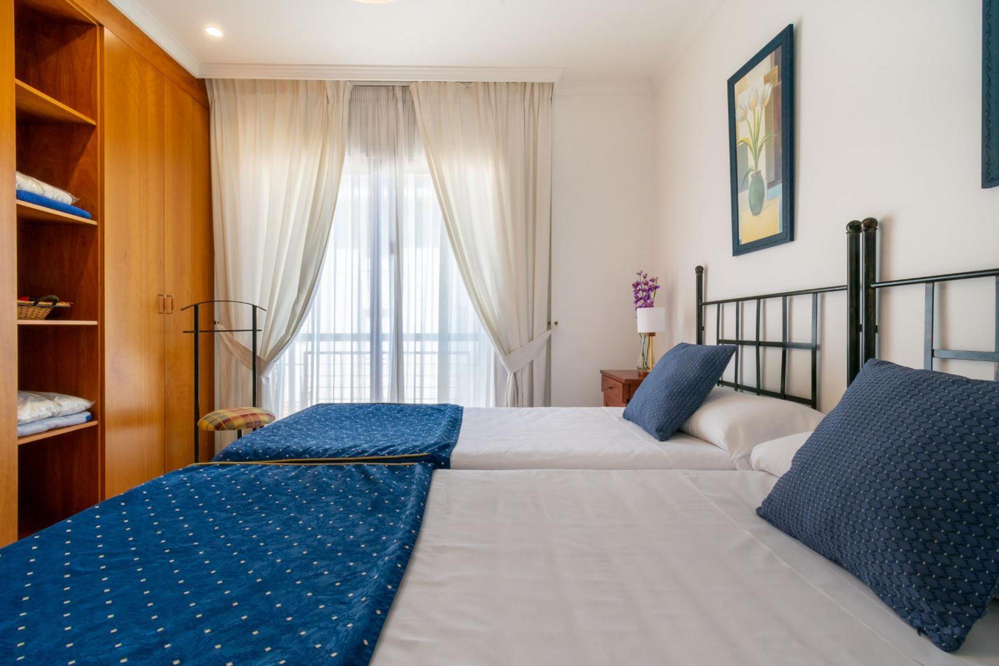 Apartamentos Albir Confort - Avenida 1 Dorm 阿尔比尔 外观 照片