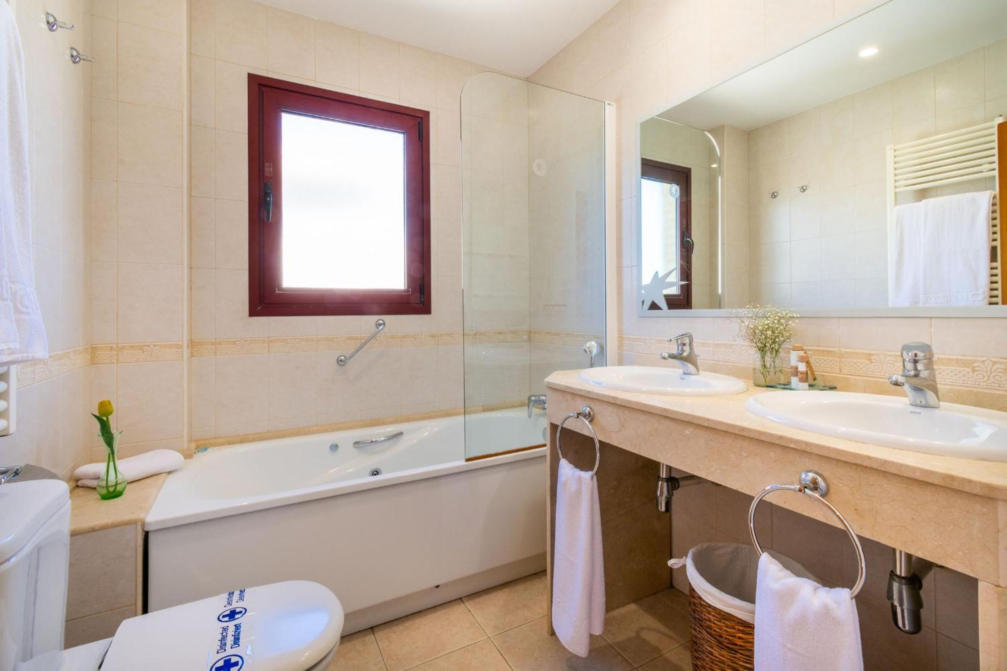 Apartamentos Albir Confort - Avenida 1 Dorm 阿尔比尔 外观 照片